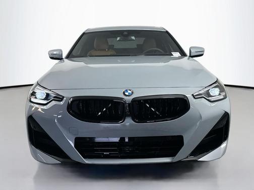 2026 BMW 230 i xDrive