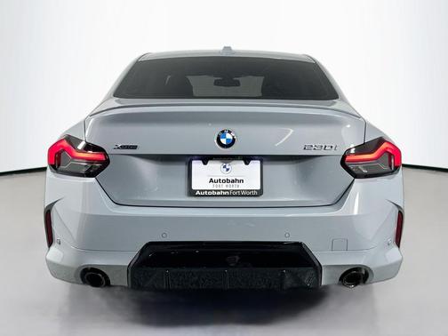 2026 BMW 230 i xDrive