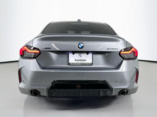 2026 BMW 230 i xDrive
