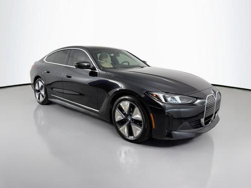 Black Sapphire Metallic 2025 BMW i4 Gran Coupe xDrive40