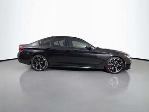 2023 BMW M550 i xDrive