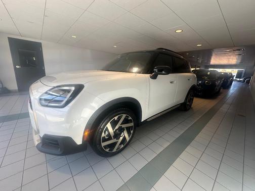 2025 MINI Countryman S