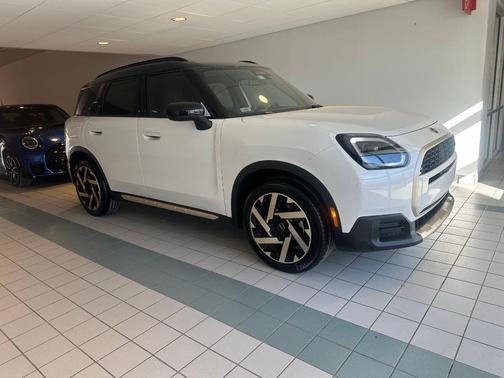 2025 MINI Countryman S