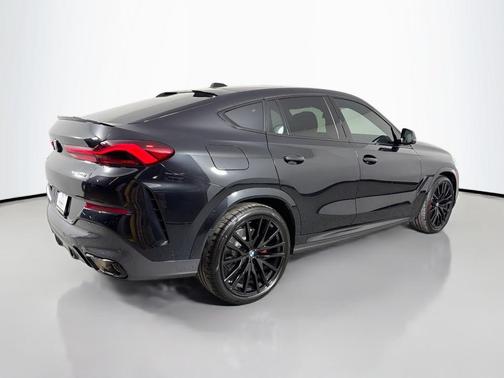 Black Sapphire Metallic 2026 BMW X6 xDrive40i