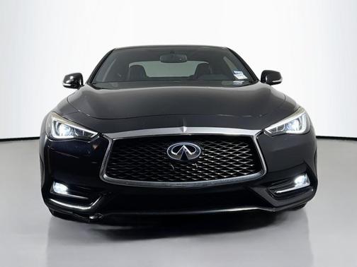 2018 INFINITI Q60 3.0t LUXE