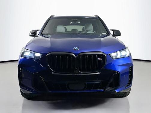 2024 BMW X5 M60i