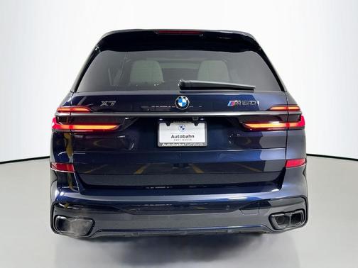 2026 BMW X7 M60i