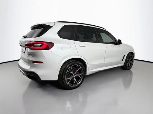 2022 BMW X5 PHEV xDrive45e