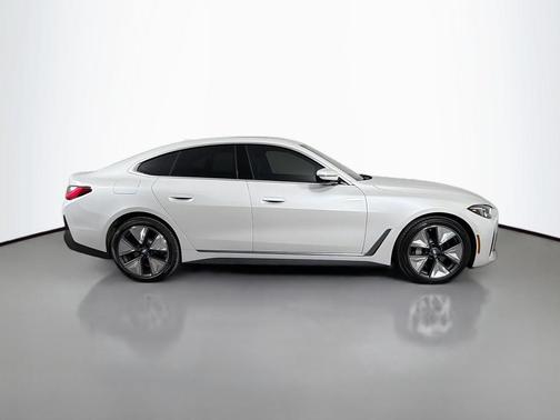 2026 BMW i4 Gran Coupe xDrive40