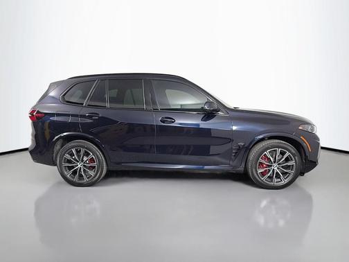 Carbon Black Metallic 2026 BMW X5 xDrive40i