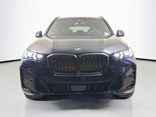 Carbon Black Metallic 2026 BMW X5 xDrive40i