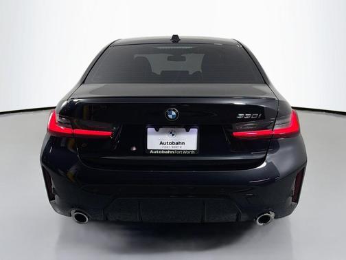 2026 BMW 330 i NA