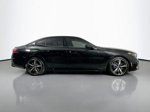 2026 BMW 530 i xDrive
