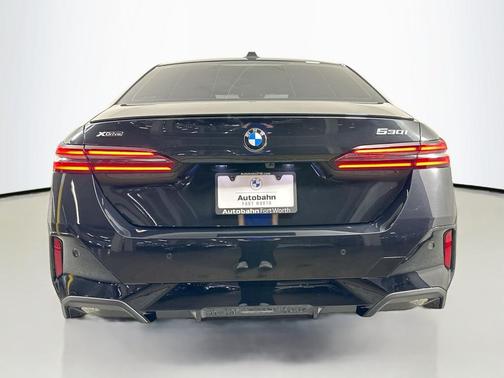 2026 BMW 530 i xDrive
