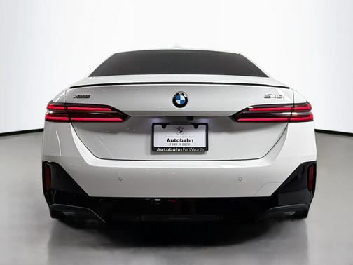 2026 BMW 540 i xDrive