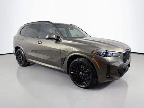 Manhattan Green Metallic 2026 BMW X5 xDrive40i