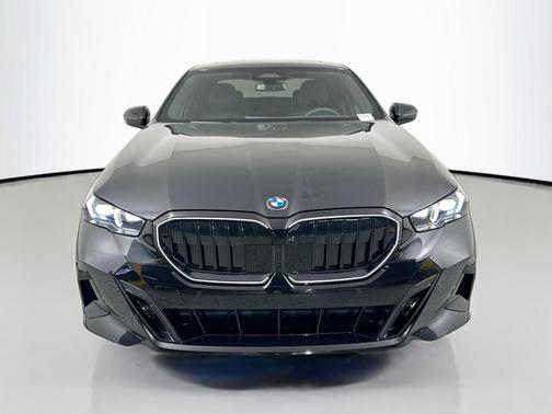 2026 BMW 540 i xDrive