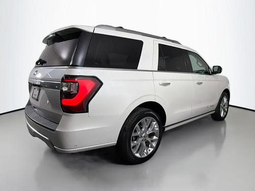 White Platinum Tri-Coat Metallic 2019 Ford Expedition Platinum
