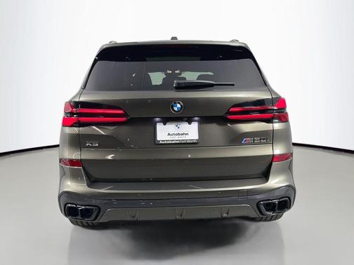2026 BMW X5 M60i