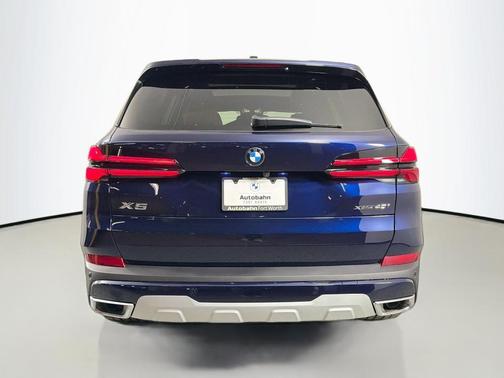 Tanzanite Blue II Metallic 2026 BMW X5 xDrive40i