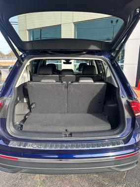 2024 Volkswagen Tiguan 2.0T Wolfsburg Edition