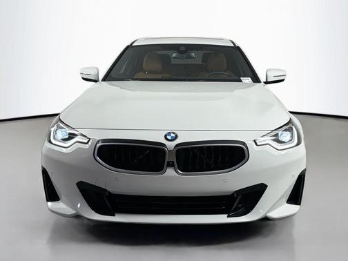 Alpine White 2025 BMW 230 i xDrive