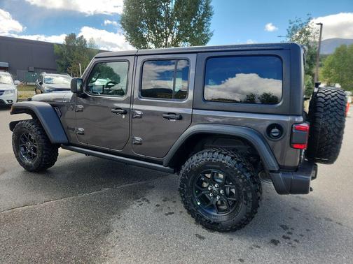 2025 Jeep Wrangler Willys