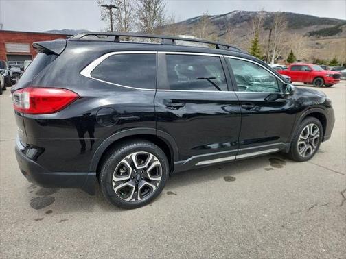 2023 Subaru Ascent Limited 8-Passenger