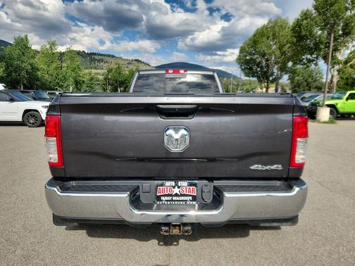 2022 RAM 3500 Tradesman Crew Cab 4x4 8' Box