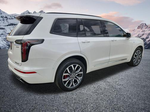 2022 Cadillac XT6 Sport AWD