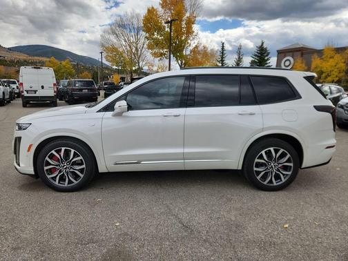 2022 Cadillac XT6 Sport AWD