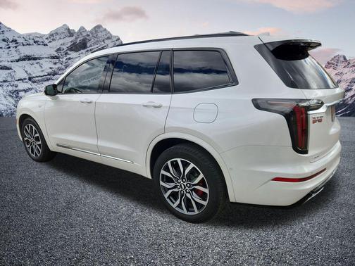 2022 Cadillac XT6 Sport AWD