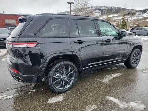 2025 Jeep Grand Cherokee 4xe Anniversary Edition