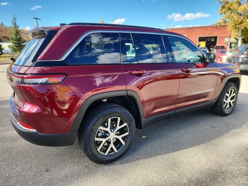 2025 Jeep Grand Cherokee Limited