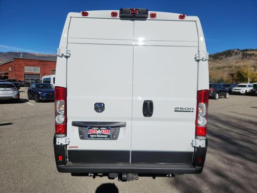 2026 RAM ProMaster 2500 Tradesman