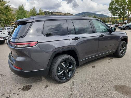 2025 Jeep Grand Cherokee L Altitude