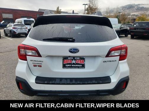 2018 Subaru Outback 2.5i Premium