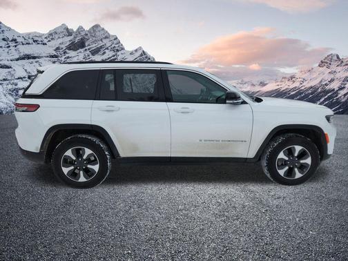 2024 Jeep Grand Cherokee 4xe Base