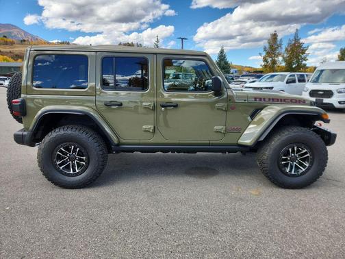 2025 Jeep Wrangler Rubicon