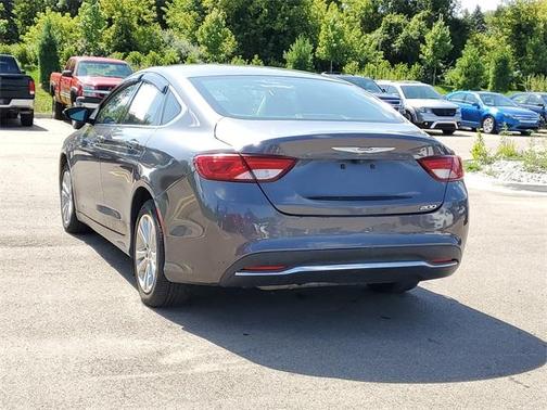 2016 Chrysler 200 Limited