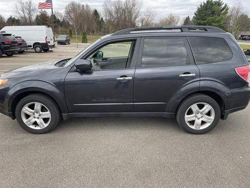 2010 Subaru Forester 2.5 X Premium