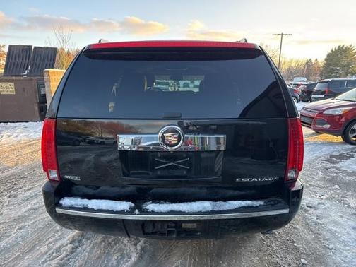 2011 Cadillac Escalade Luxury