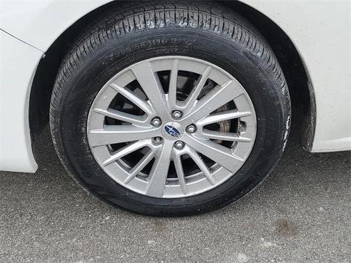 2018 Subaru Impreza 2.0i Premium