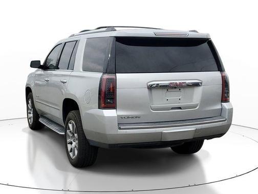 Quicksilver Metallic 2017 GMC Yukon Denali