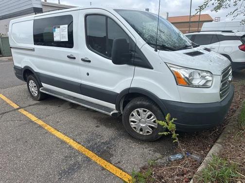 2017 Ford Transit-250 Base
