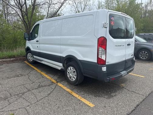 2017 Ford Transit-250 Base