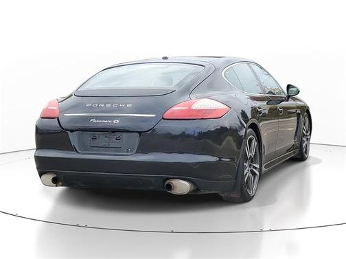 2010 Porsche Panamera 4S