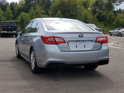 2019 Subaru Legacy Base