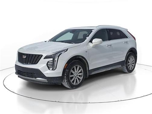 2022 Cadillac XT4 Premium Luxury