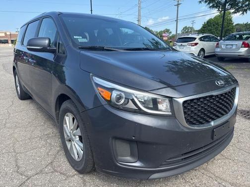 2017 Kia Sedona LX